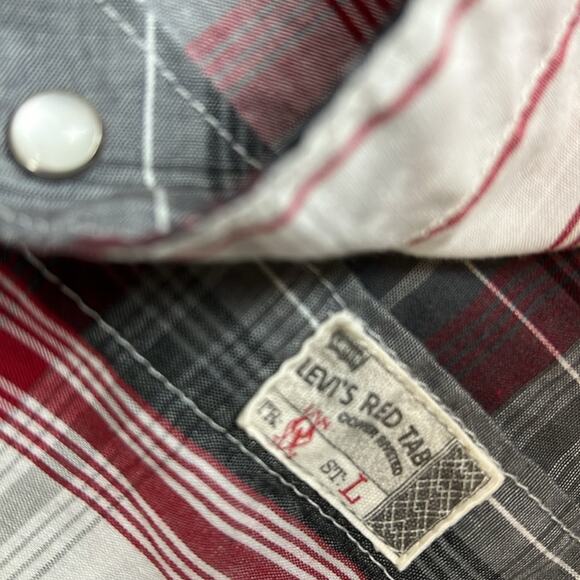 Vintage Levi’s Pearl Snap Western Shirt Plaid Red White Gray Size XL - Picture 9 of 9